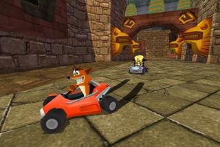 Portada de Crash Bandicoot Nitro Kart 2