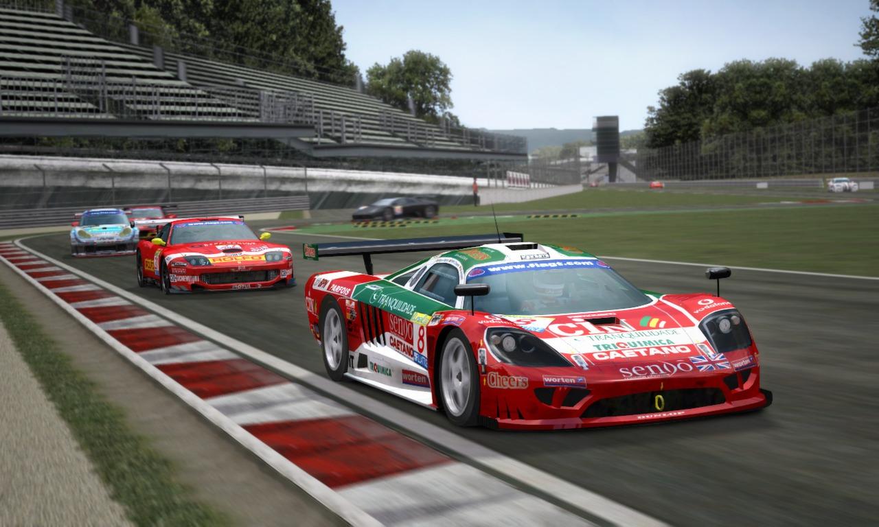 Portada de GTR - FIA GT Racing Game