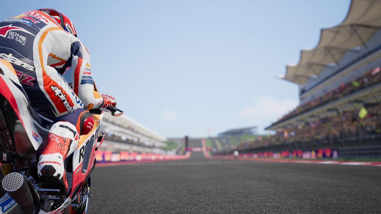 Portada de MotoGP 18